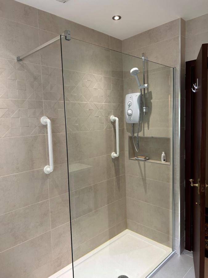 Long View Guest Accommodation Downpatrick Extérieur photo